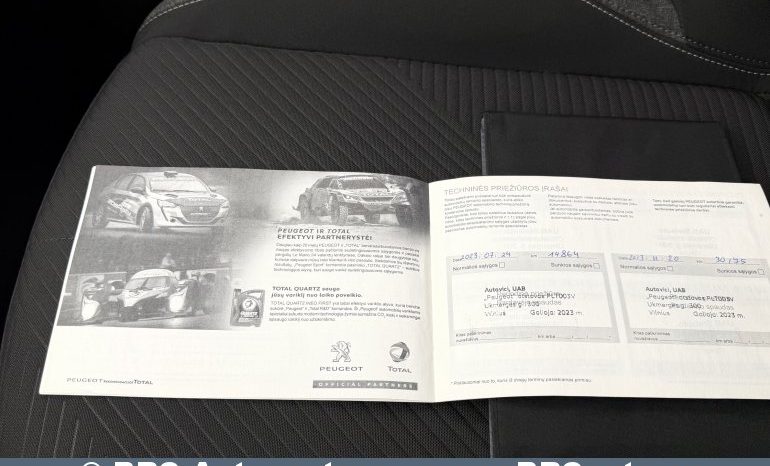 Peugeot 308 1.2 PureTech 2022 full