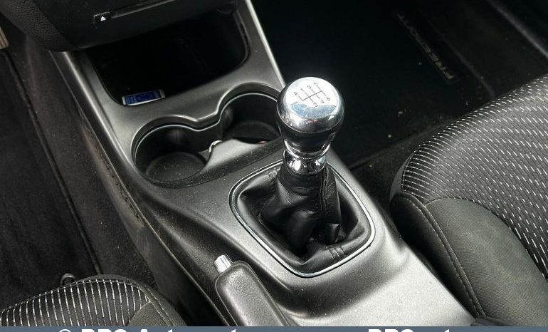 Fiat Freemont 2.0 JTD 2011 full