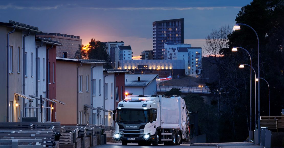 Dujinė Scania L 340 šiukšliavežė (Gamintojo nuotr.)