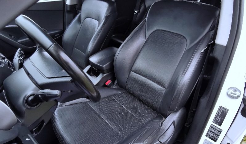 Hyundai Santa Fe 2013 full