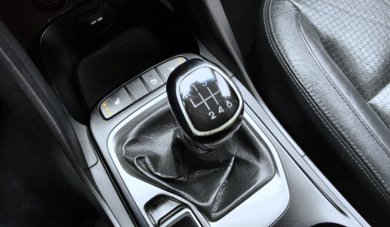 Hyundai Santa Fe 2013 full