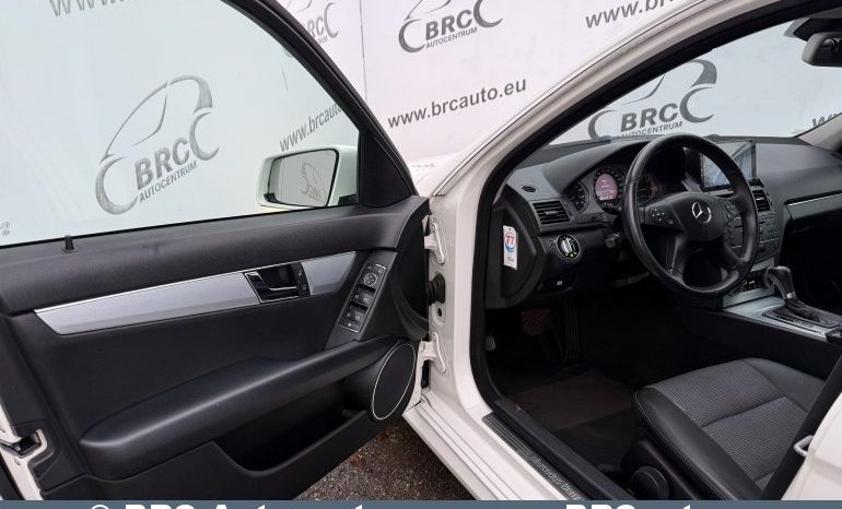 Mercedes-Benz C 220 2.1 CDI T-Model Automatas 2008 full