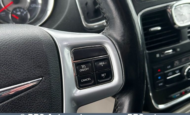 Chrysler Town Country V6 Automatas 2013 full