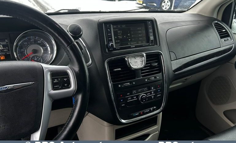 Chrysler Town Country V6 Automatas 2013 full