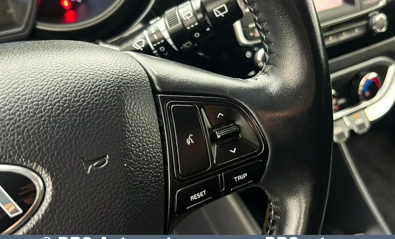 Kia Rio 1.1 CRDi 2017 full