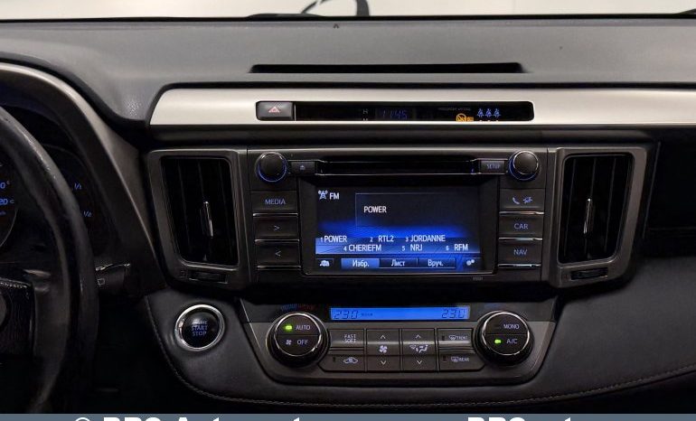 Toyota RAV 4 AWD 2.0 D-4D 2015 full