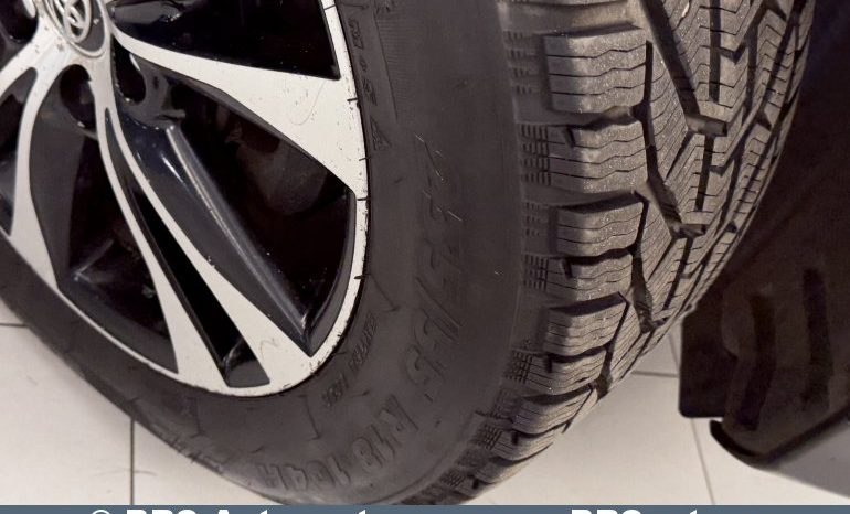 Toyota RAV 4 AWD 2.0 D-4D 2015 full