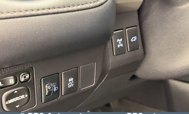 Toyota RAV 4 AWD 2.0 D-4D 2015 full