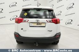 Toyota RAV 4 AWD 2.0 D-4D 2015 full