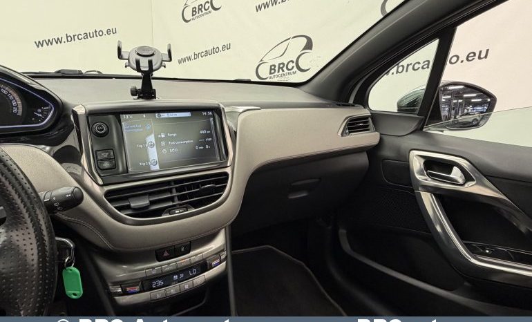 Peugeot 208 XY 1.6 HDi 2013 full