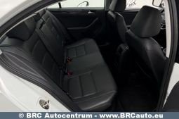 Volkswagen Jetta SEL 1.8 TSI Automatas 2017 full