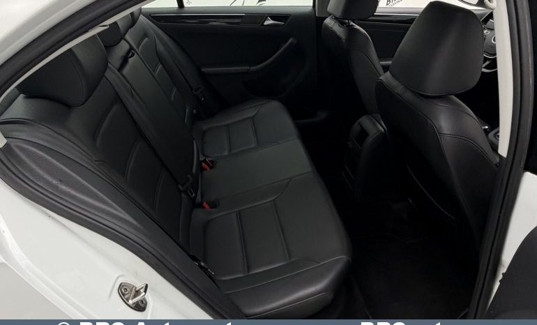 Volkswagen Jetta SEL 1.8 TSI Automatas 2017 full