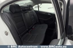 Volkswagen Jetta SEL 1.8 TSI Automatas 2017 full