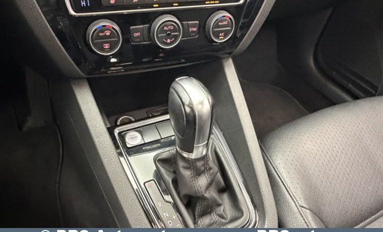 Volkswagen Jetta SEL 1.8 TSI Automatas 2017 full