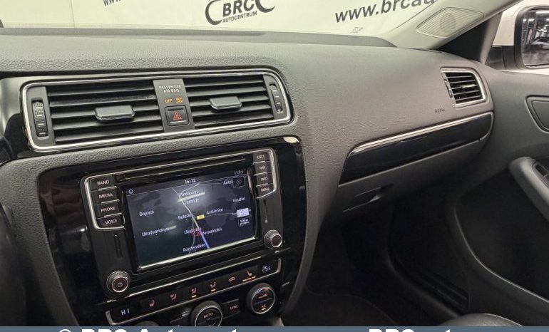 Volkswagen Jetta SEL 1.8 TSI Automatas 2017 full