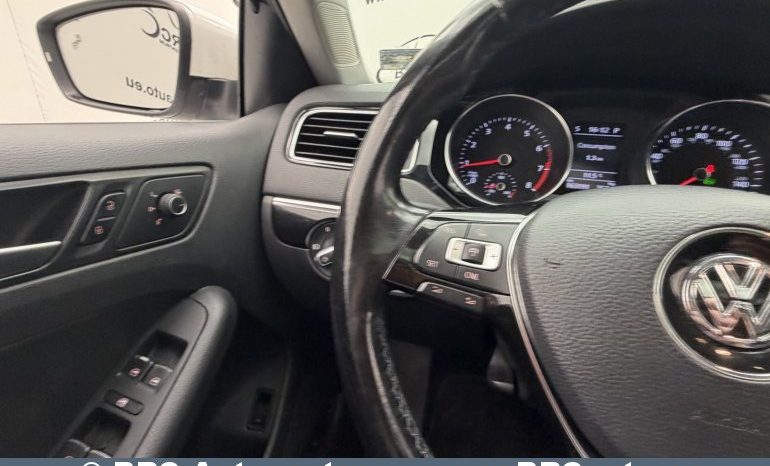 Volkswagen Jetta SEL 1.8 TSI Automatas 2017 full