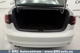 Volkswagen Jetta SEL 1.8 TSI Automatas 2017 full