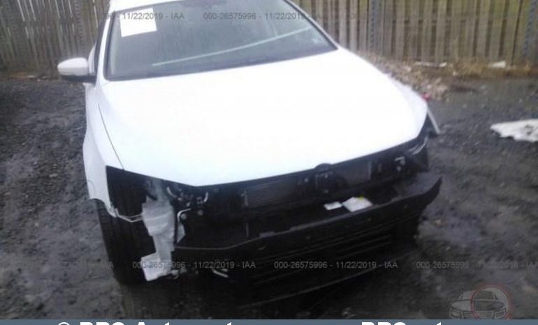 Volkswagen Jetta SEL 1.8 TSI Automatas 2017 full