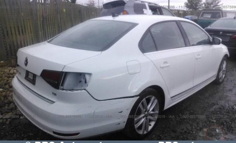 Volkswagen Jetta SEL 1.8 TSI Automatas 2017 full