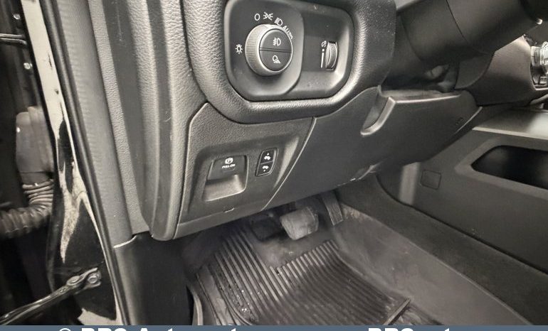 Dodge Ram 1500 5.7L Rebel 4×4 Automatas 2020 full