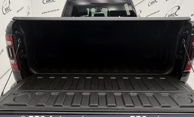 Dodge Ram 1500 5.7L Rebel 4×4 Automatas 2020 full