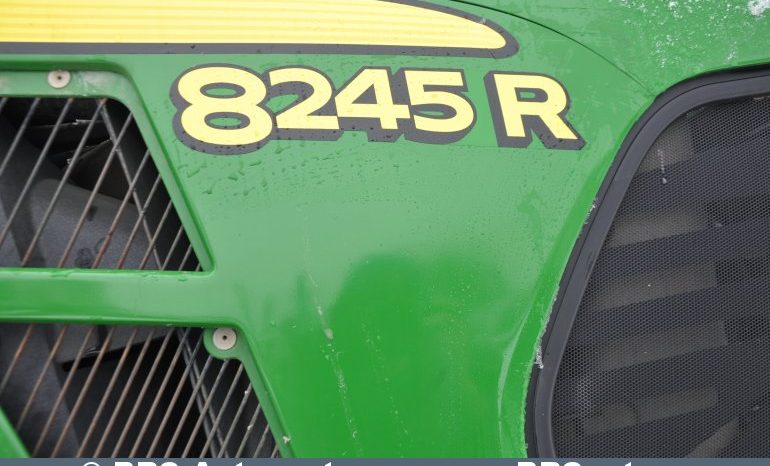 John Deere 8245R  2011 full