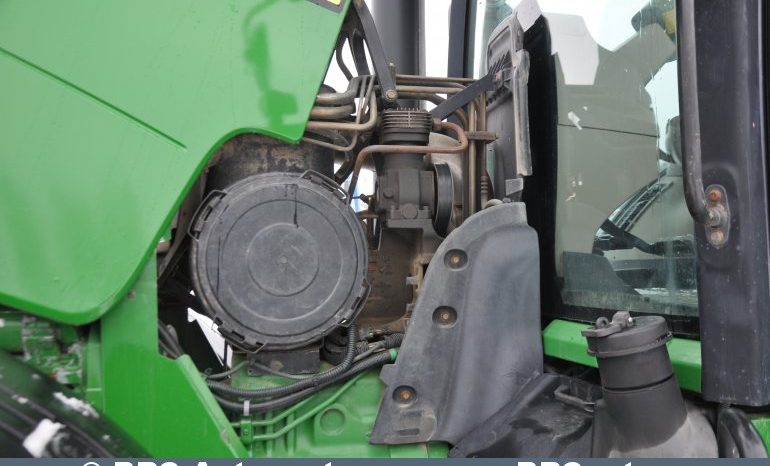 John Deere 8245R  2011 full