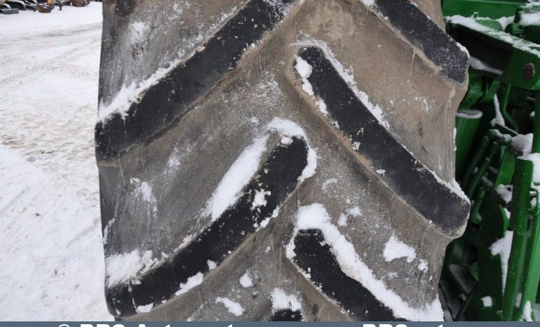 John Deere 8245R  2011 full