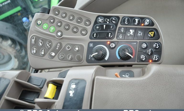 John Deere 8245R  2011 full