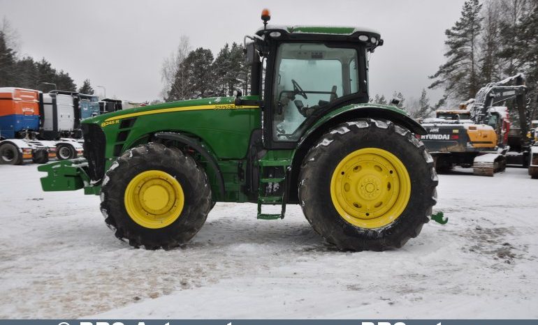 John Deere 8245R  2011 full