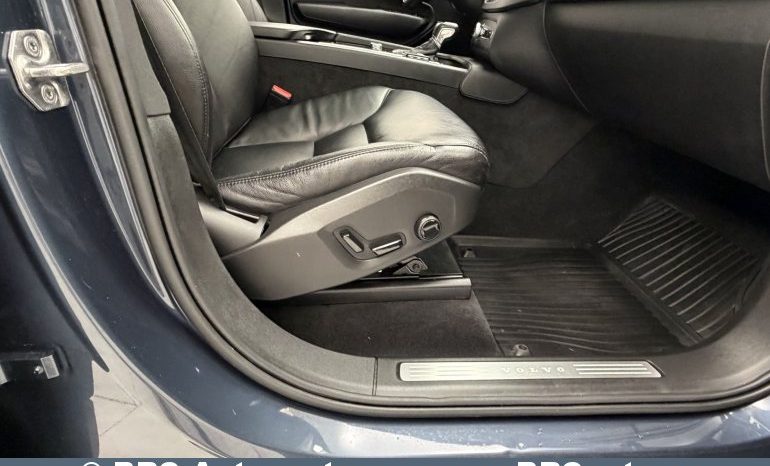 Volvo XC 90 T5 Momentum AWD Automatas 2021 full