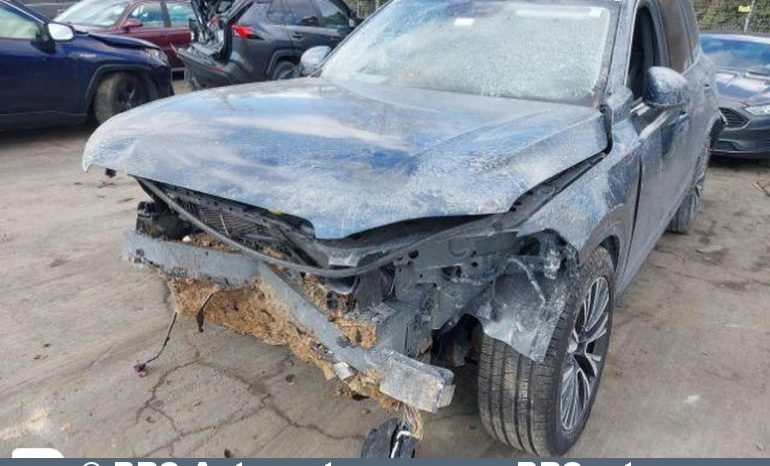 Volvo XC 90 T5 Momentum AWD Automatas 2021 full