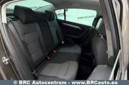 Volkswagen Passat 2.0 TDI Bluemotion Automatas 2012 full