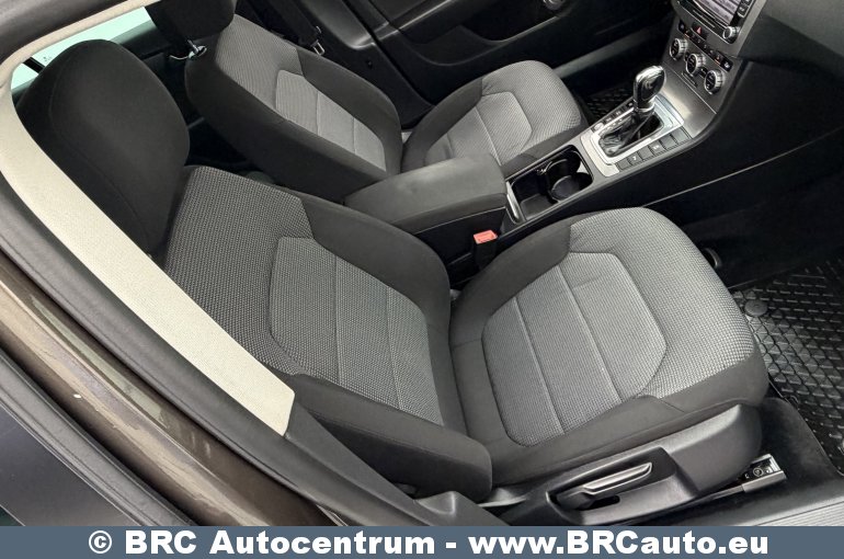 Volkswagen Passat 2.0 TDI Bluemotion Automatas 2012