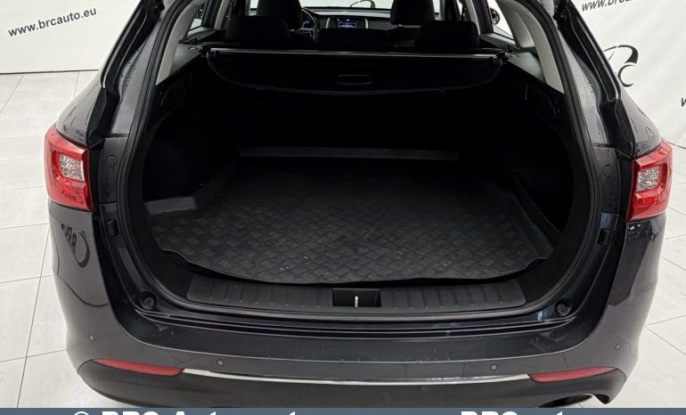 Kia Optima 1.7 CRDi Automatas 2018 full