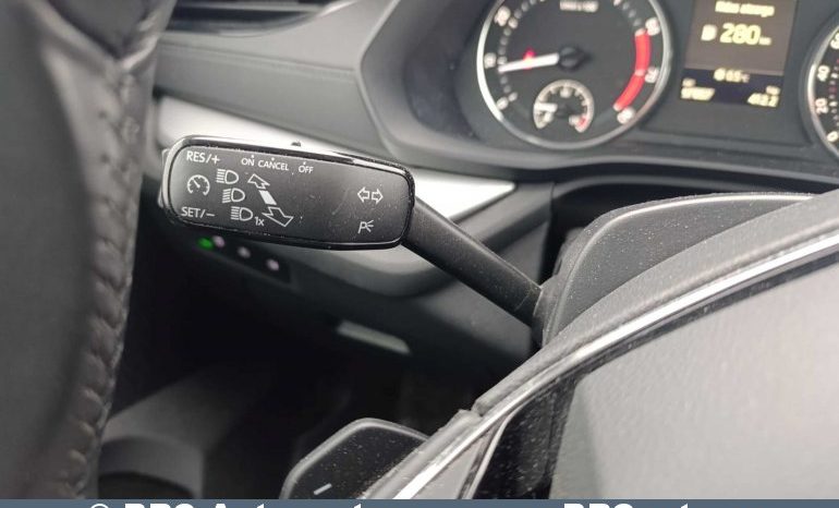 Skoda Octavia 2.0 TSI Combi 4×4 Automatas 2022 full