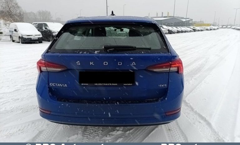 Skoda Octavia 2.0 TSI Combi 4×4 Automatas 2022 full