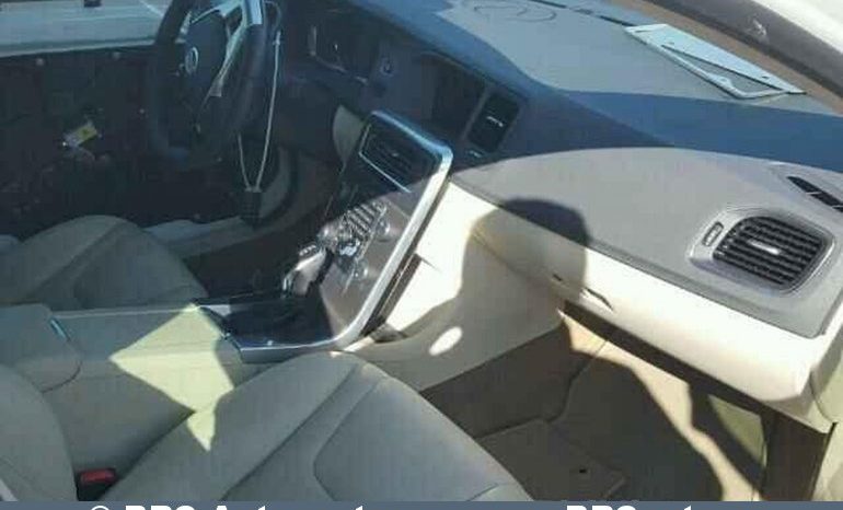 Volvo S60 T5 Automatas 2014 full