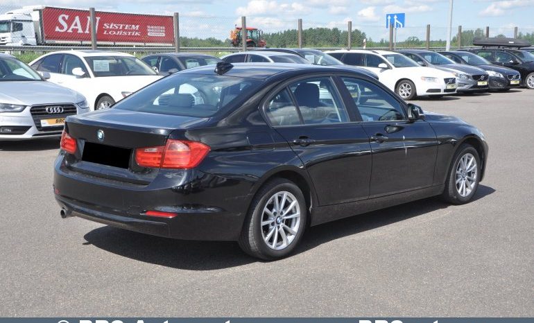 BMW 316 i 2015 full