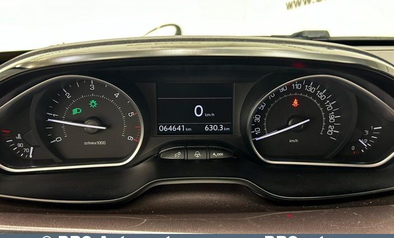 Peugeot 2008 Active 1.6 e-HDi 2013 full