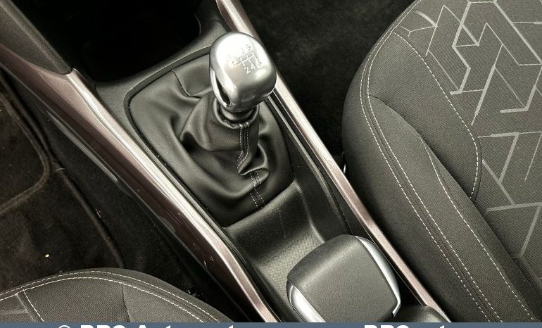 Peugeot 2008 Active 1.6 e-HDi 2013 full