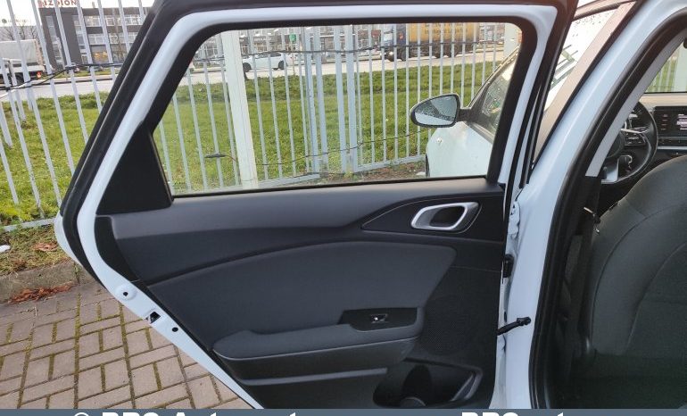 Kia Ceed 1.0 T-GDI Mild-Hybrid Automatas 2022 full