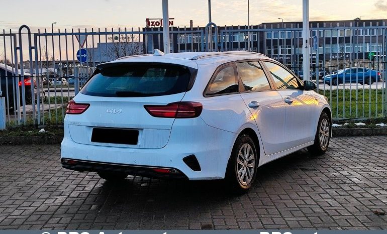 Kia Ceed 1.0 T-GDI Mild-Hybrid Automatas 2022 full