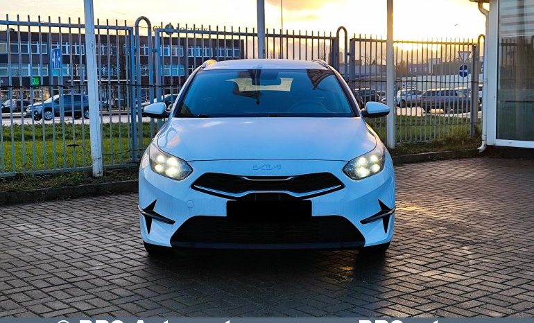 Kia Ceed 1.0 T-GDI Mild-Hybrid Automatas 2022 full