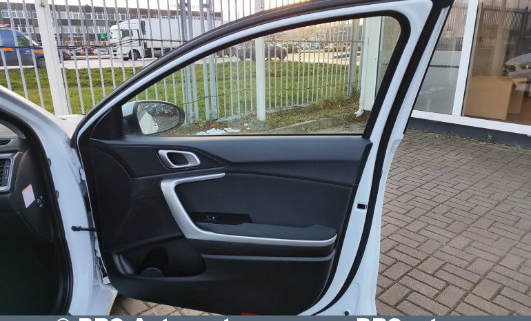 Kia Ceed 1.0 T-GDI Mild-Hybrid Automatas 2022 full