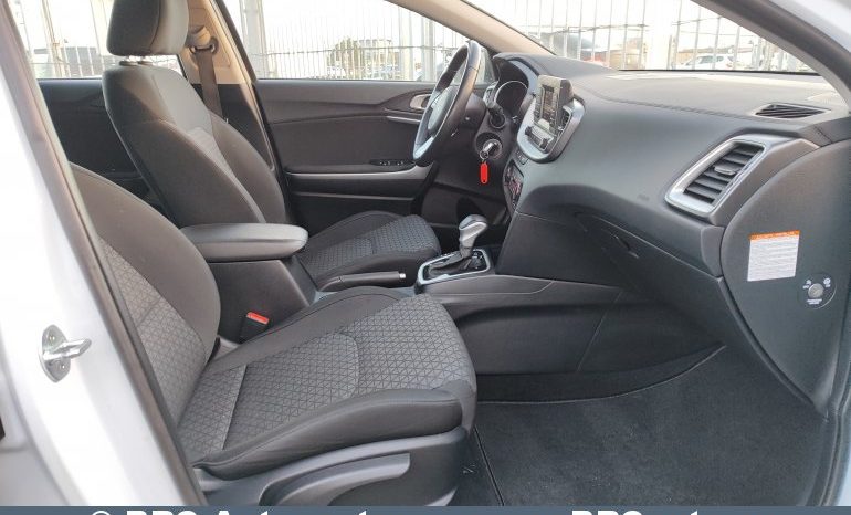 Kia Ceed 1.0 T-GDI Mild-Hybrid Automatas 2022 full