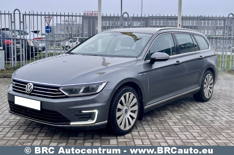 Volkswagen Passat 1.4 TSI GTE Plug-In Hybrid DSG Variant Automatas 2017