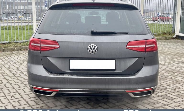 Volkswagen Passat 1.4 TSI GTE Plug-In Hybrid DSG Variant Automatas 2017 full