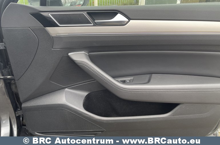 Volkswagen Passat 1.4 TSI GTE Plug-In Hybrid DSG Variant Automatas 2017