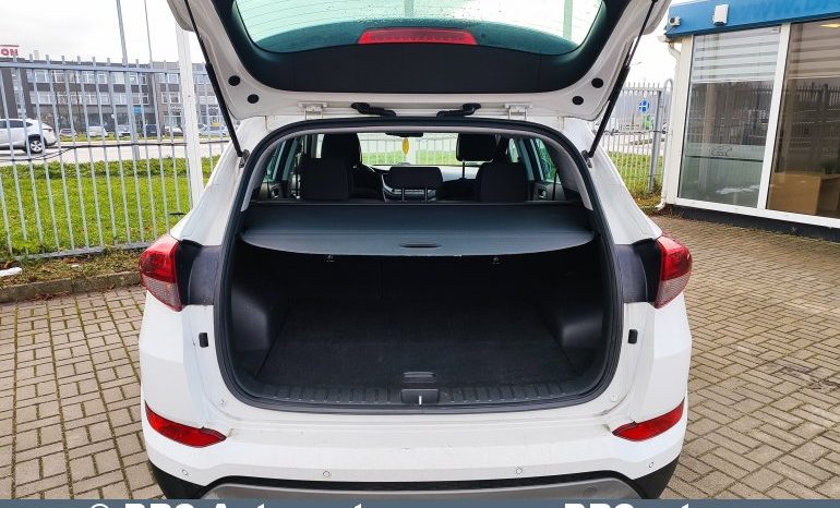 Hyundai Tucson 1.6 T-GDI Automatas 2018 full